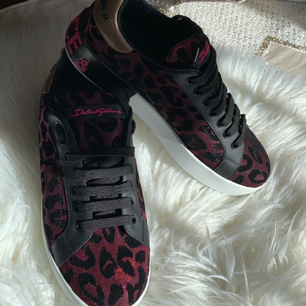 🌻DOLCE & GABBANA LEOPARD SNEAKERS🌻